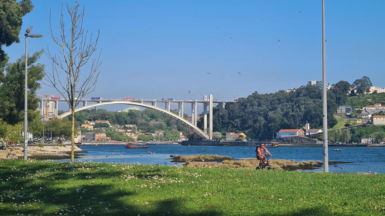Apartamento Vista Douro E Mar Porto Luaran gambar